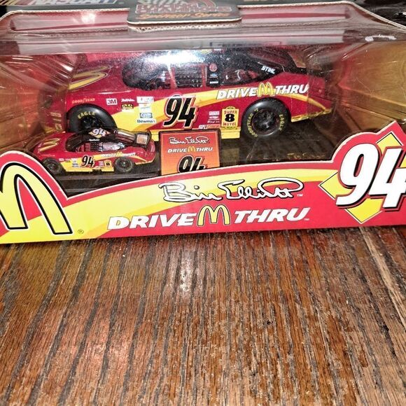 Vintage 99 Racing Champions Set Bill Elliott McDonalds Die Cast Nascar Race Cars - Picture 2 of 7